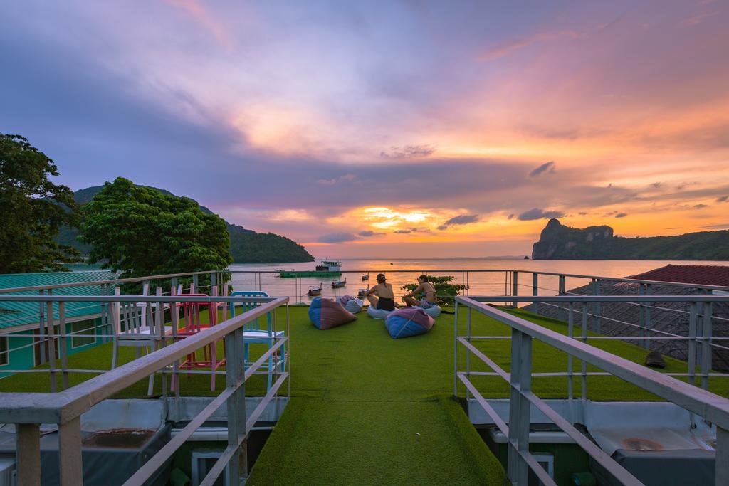 The Beacha Club Hotel Phi Phi Don Exterior foto